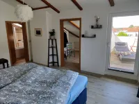 Between Chalk Cliffs and Harbor - Crampas 2 Hotels in Sassnitz