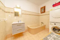Registered Accommodation 4 Stars and 30mn Nice Cannes Antibes !