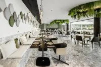 Azoris Royal Garden – Leisure & Conference Hotel