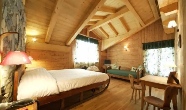 黎萊斯德那錫那裡酒店