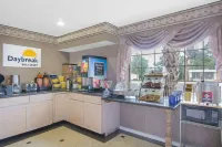 Days Inn by Wyndham Nacogdoches/Sfa University/Downtown - breakfast
