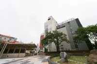 New Grand Hotel