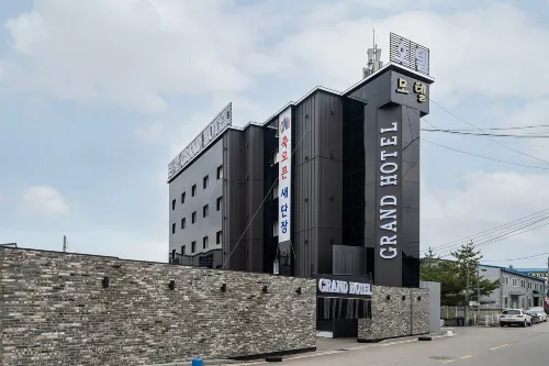 Ansan (Sangnoksu) Grand Hotels in Ansan