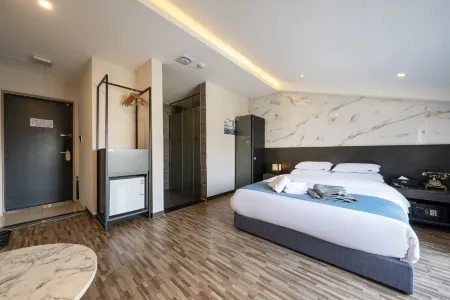 Suwon Dono1796 Hotel Отели рядом с достопримечательностью «Хвасон»