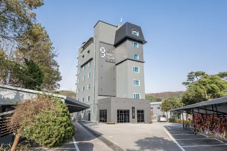 Namyangju Ninestone Hotel