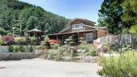 Namwon White Yeoul Pension