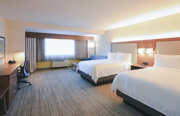 Holiday Inn Express 隆波克