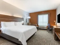 Holiday Inn Express & Suites KEARNEY by IHG Hotels in Clay County