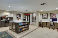 캔들우드 스위트 포트 로더데일 에어포트/크루즈 바이 IHG - 2성급