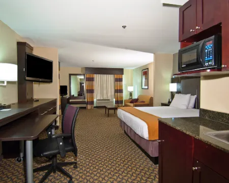 Holiday Inn Express & Suites JACKSON/PEARL INTL AIRPORT by IHG Hotels in Pearl