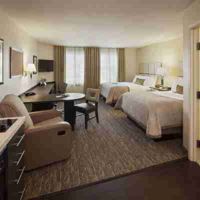 Candlewood Suites - Grand Prairie - Arlington, an IHG Hotel Rooms