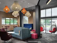 Tru by Hilton Indianapolis Downtown Hotels near مونيمونت ستاديوم