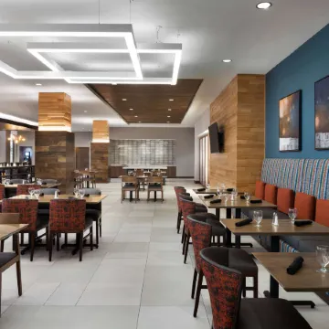 Hilton Garden Inn Milwaukee Brookfield Conference Center