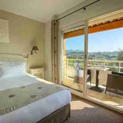 Hotel Marc-Hely Rooms