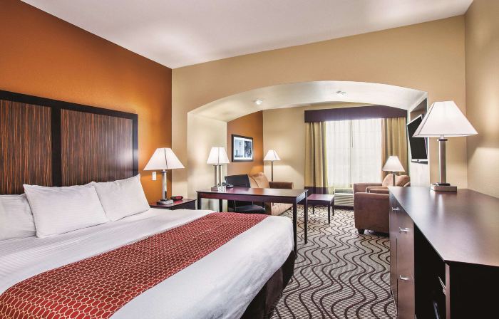 La Quinta Inn & Suites by Wyndham Cotulla