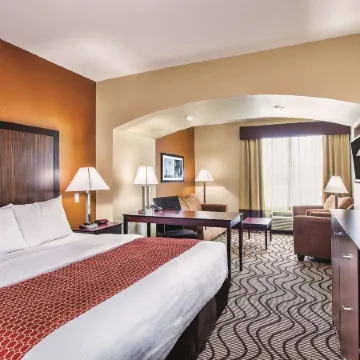 La Quinta Inn & Suites by Wyndham Cotulla