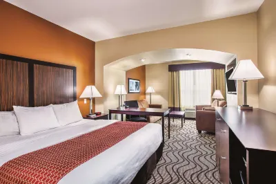 La Quinta Inn & Suites by Wyndham Cotulla