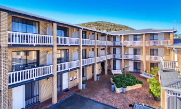 Albany Motel & Apartments