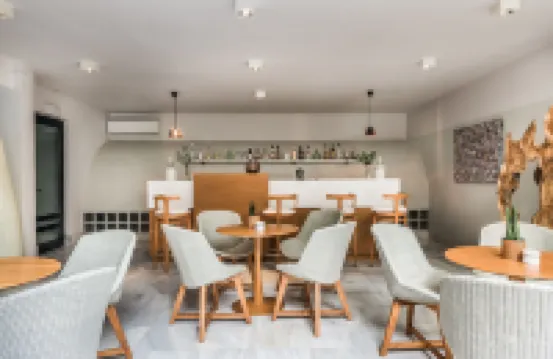 Avra City Boutique Hotel