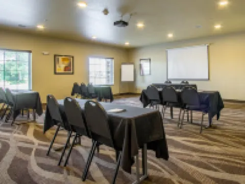 Cobblestone Hotel & Suites - Orrville Hotels in Wayne County