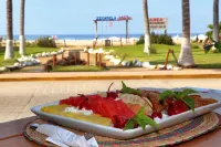 Surf Olas Altas - breakfast