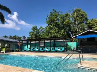 Toby's Resort - Beach