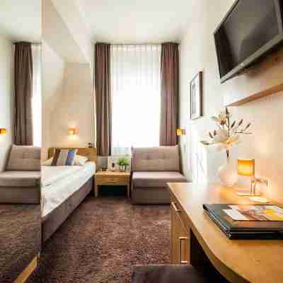 Hotel Jensen Rooms