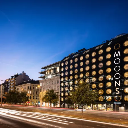 Mooons Vienna Отели рядом с достопримечательностью «Железнодорожная станция Реннвег»
