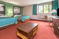 Super 8 by Wyndham Niagara Falls NY - 2-Star