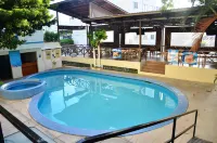 Hotel María Eugenia - piscina