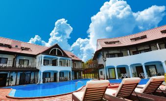 The Pool Resort Okinawa