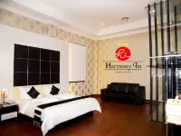 Hotel Harmony in & Karaoke