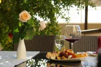 Ataer Hotel