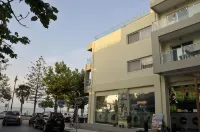 Bristol Sea View Apartments - شقق