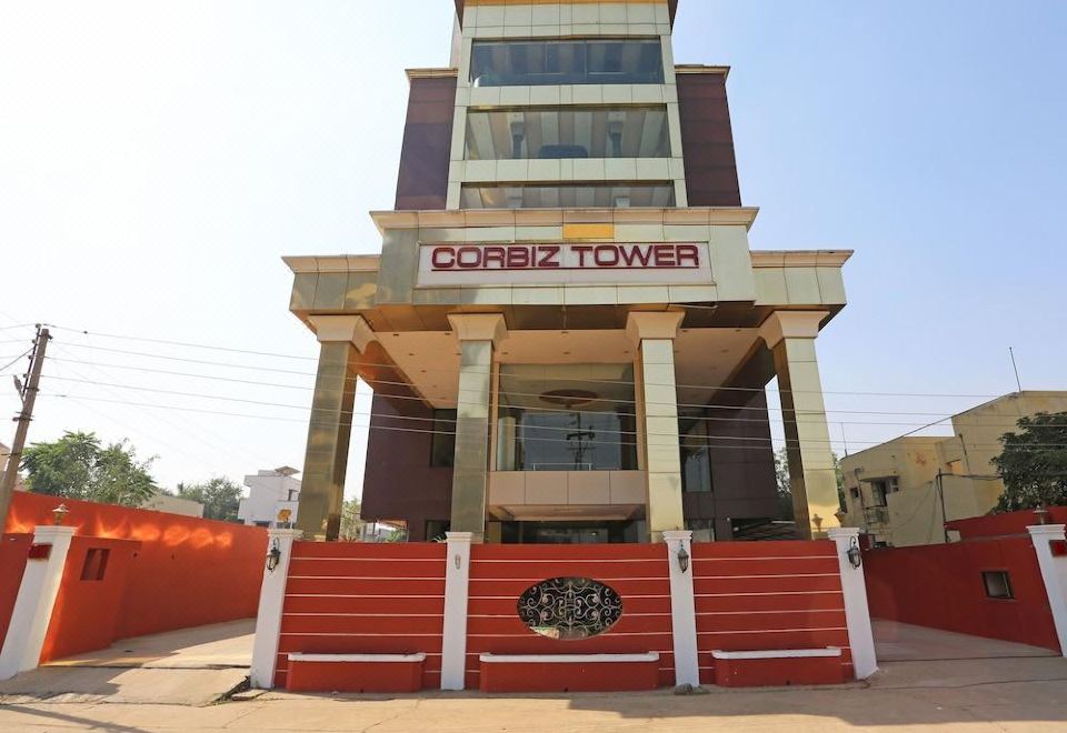 Hotel Corbiz TowerOver view