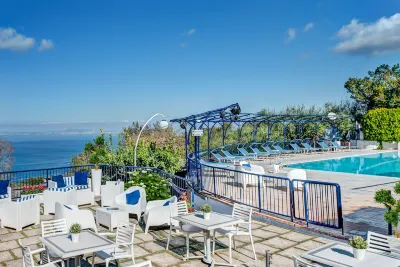 Gocce di Capri Resort Hotels in Nerano