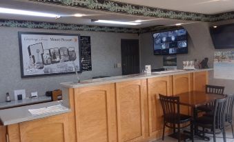 Super 8 by Wyndham Mt. Pleasant TX