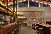 Texican Court, by Valencia Hotel Collection - bar