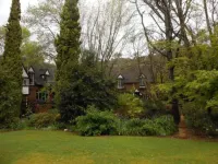 メリミート コテージズ