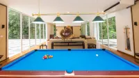 Palmstone Retreat Hotels in Nawata