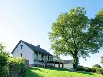 Vintage Villa with Private Garden in Rendeux Hotels near Wildtrails Basecamp