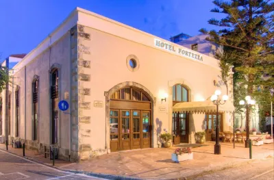 포르테자 호텔 Fortezza 주변 호텔