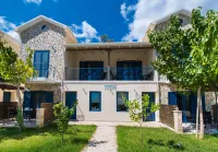 Ilianthos Apartments & Rooms Hotels in Meganisi