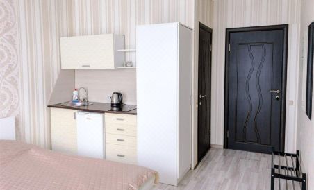 Mini Hotel Evropa - Housity