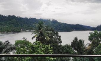 Penginapan d'Jamus Resort