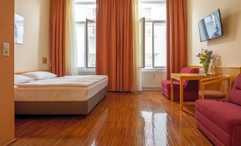Hotel Post Wien - Housity