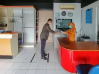 LaPonca Residence Pondok Cabe Syariah RedPartner Hotel di Ciseeng