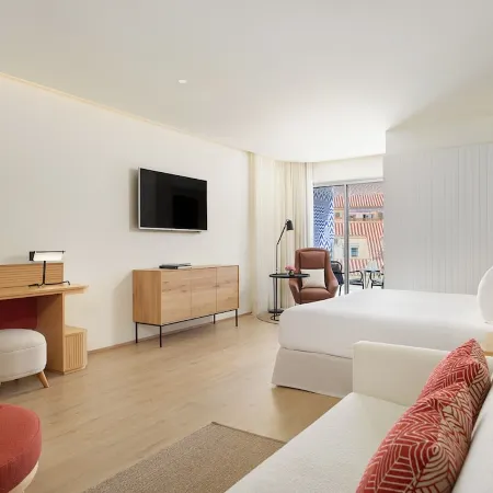 H10 Croma Málaga