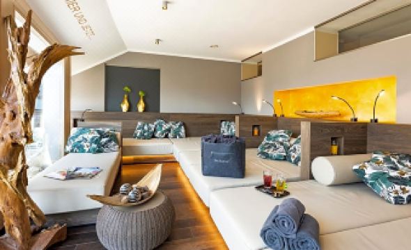 1. 호텔 인스브루크..