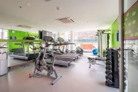 Hampton Inn by Hilton Cali - Gym